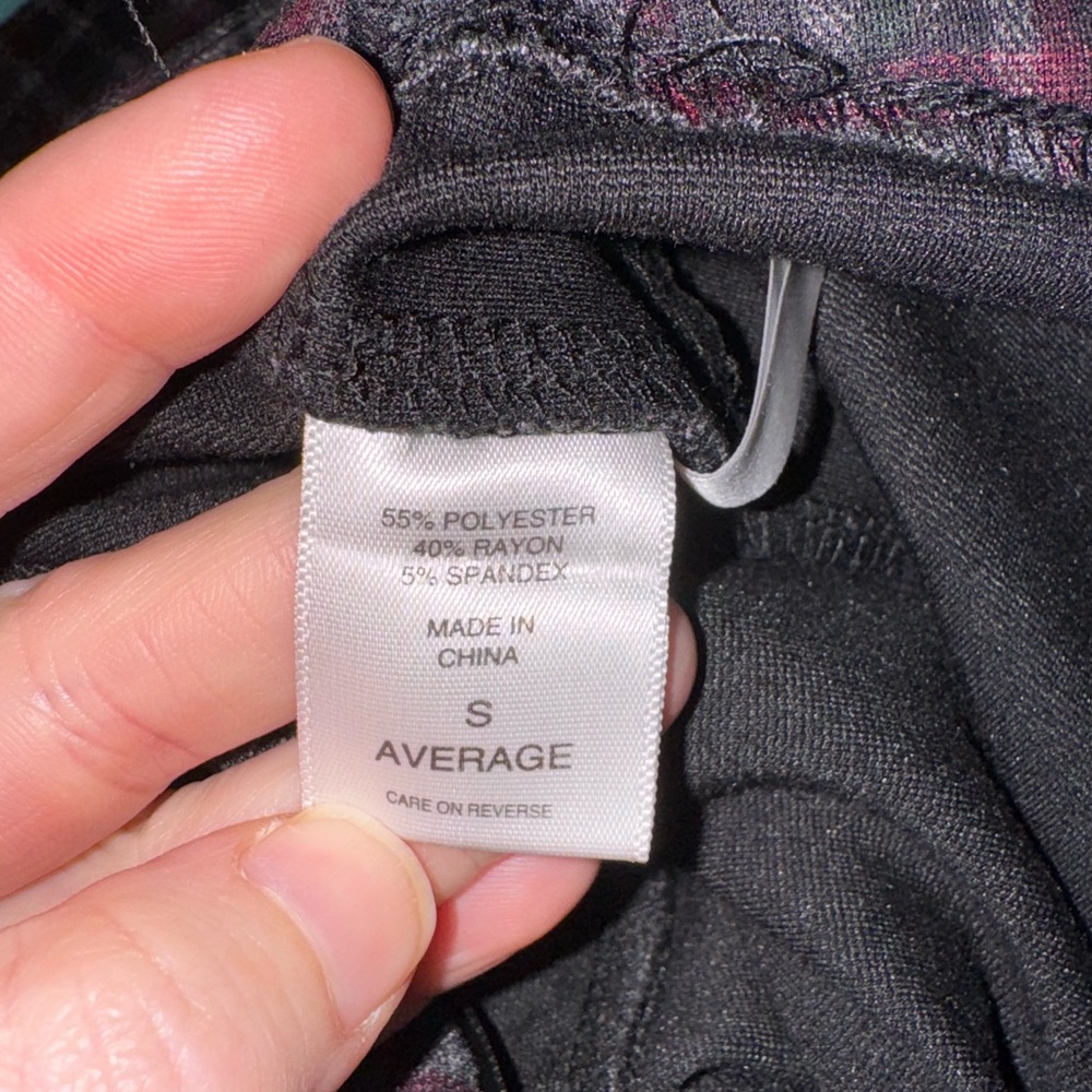 The 7th Avenue New York & Co Plaid Signature Fit Pull-On Boot Cut Pants. - Picture 5 of 9